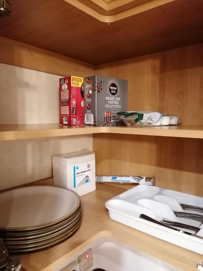 Cornwall Cornwall-Chapmanswell Caravan Holiday Park A30 B&B Bed And Breakfast #41 ローンソン エクステリア 写真